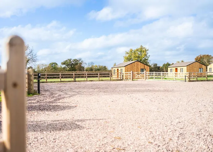 Oak Lodge